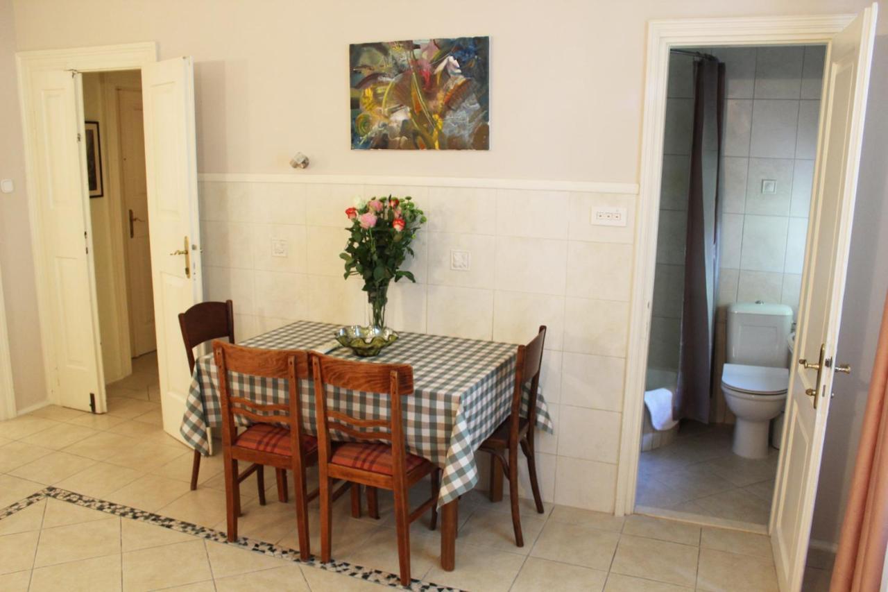 Adagio Theatre Apartment Сплит Экстерьер фото